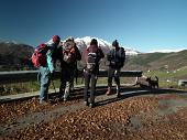 Giro ad anello da Fuipiano sulle prime nevi dello Zuc di Valbona, dei Canti e dei Tre Faggi il 24 novembre 2010 - FOTOGALLERY